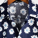 Chemise à Manches Courtes en Coton de Style Hawaïen pour Hommes en Couleur Bleu Marine avec des Marguerites