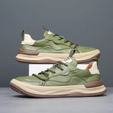 Chaussures en cuir à semelle haute